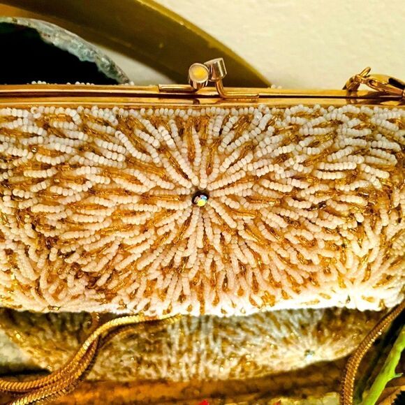 ♥️ Stunningly gorgeous seed bead vintage Walborg purse, 1950s-60s - Picture 4 of 10